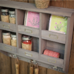 organizer da muro in legno