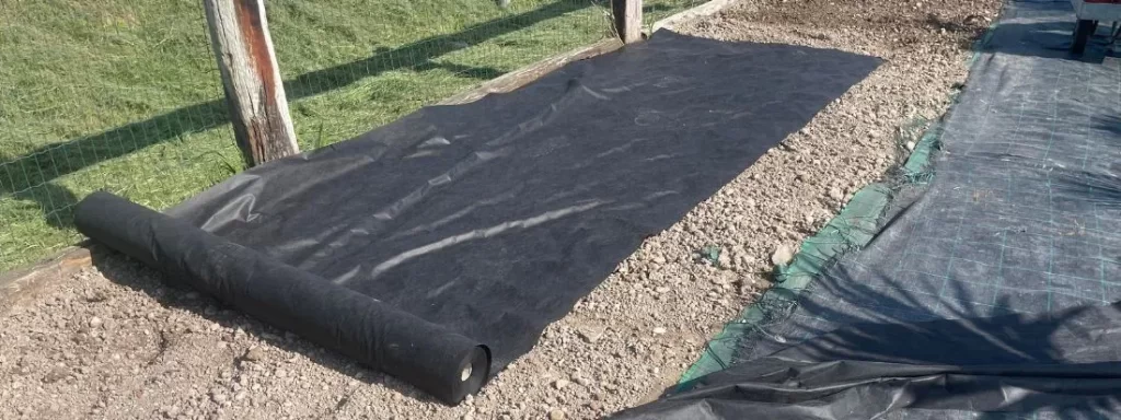 come mettere il telo pacciamante